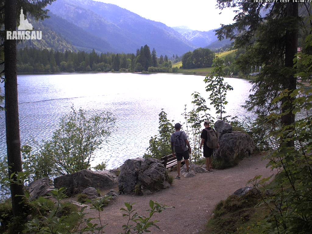 Archived image Webcam Luitpoldweg at lake Hintersee near Ramsau