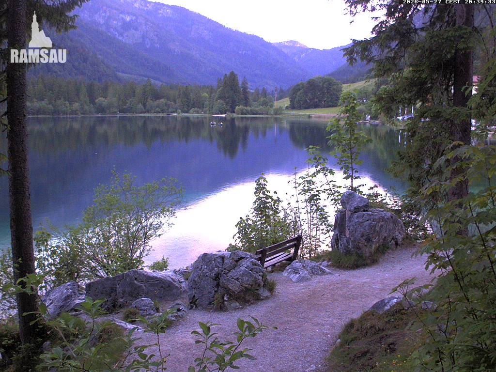 Archived image Webcam Luitpoldweg at lake Hintersee near Ramsau