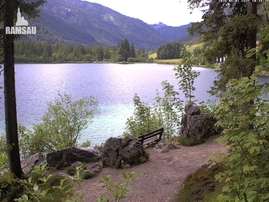 Archived image Webcam Luitpoldweg at lake Hintersee near Ramsau