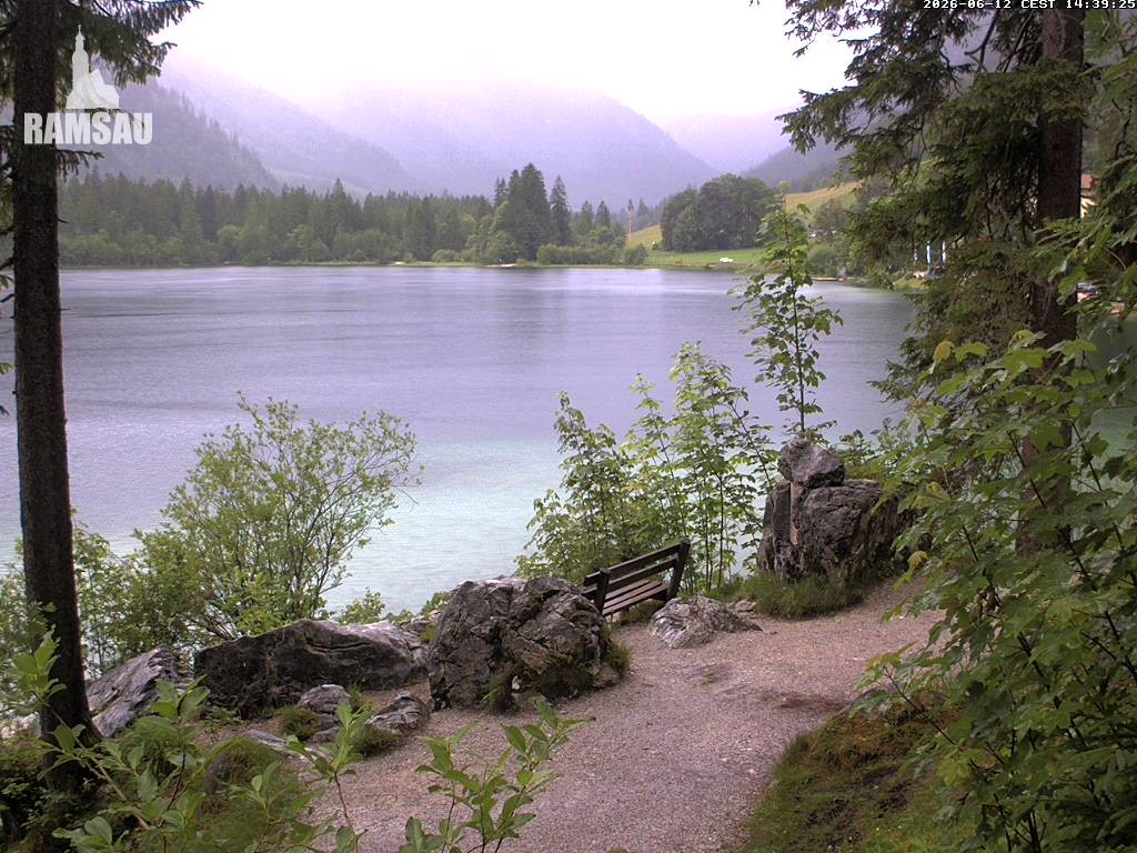 Archived image Webcam Luitpoldweg at lake Hintersee near Ramsau