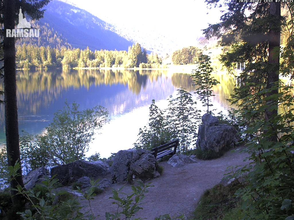 Archived image Webcam Luitpoldweg at lake Hintersee near Ramsau