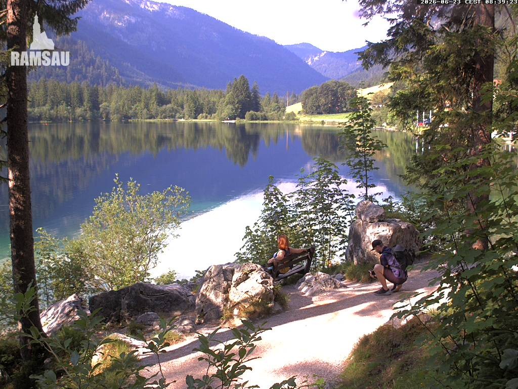 Archived image Webcam Luitpoldweg at lake Hintersee near Ramsau