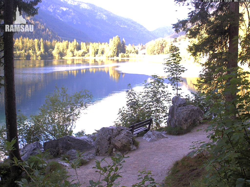 Archived image Webcam Luitpoldweg at lake Hintersee near Ramsau