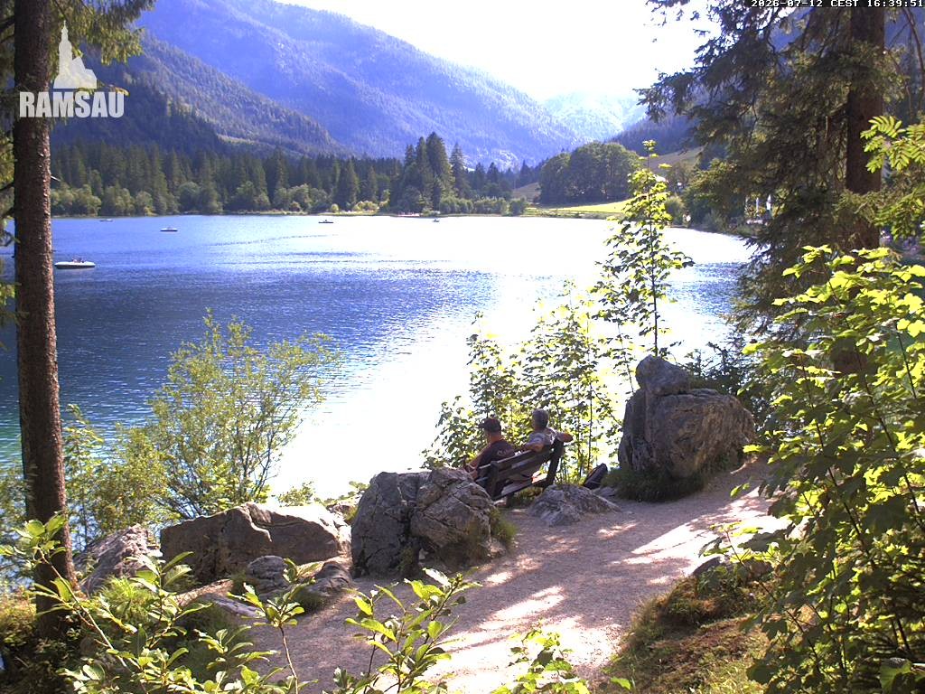 Archived image Webcam Luitpoldweg at lake Hintersee near Ramsau