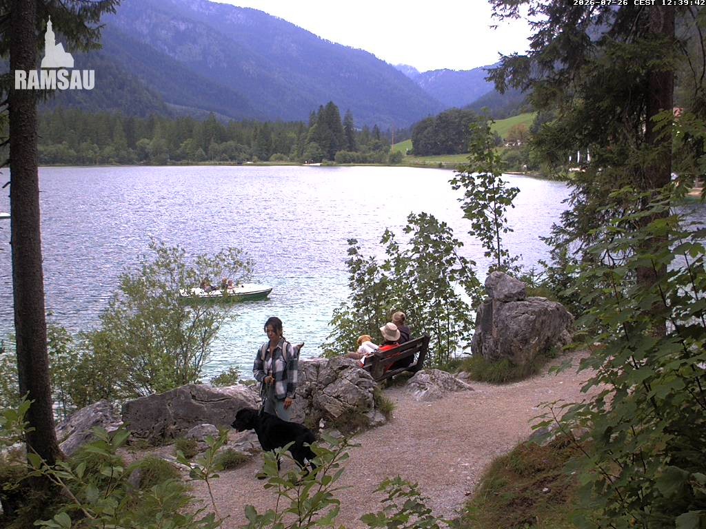Archived image Webcam Luitpoldweg at lake Hintersee near Ramsau