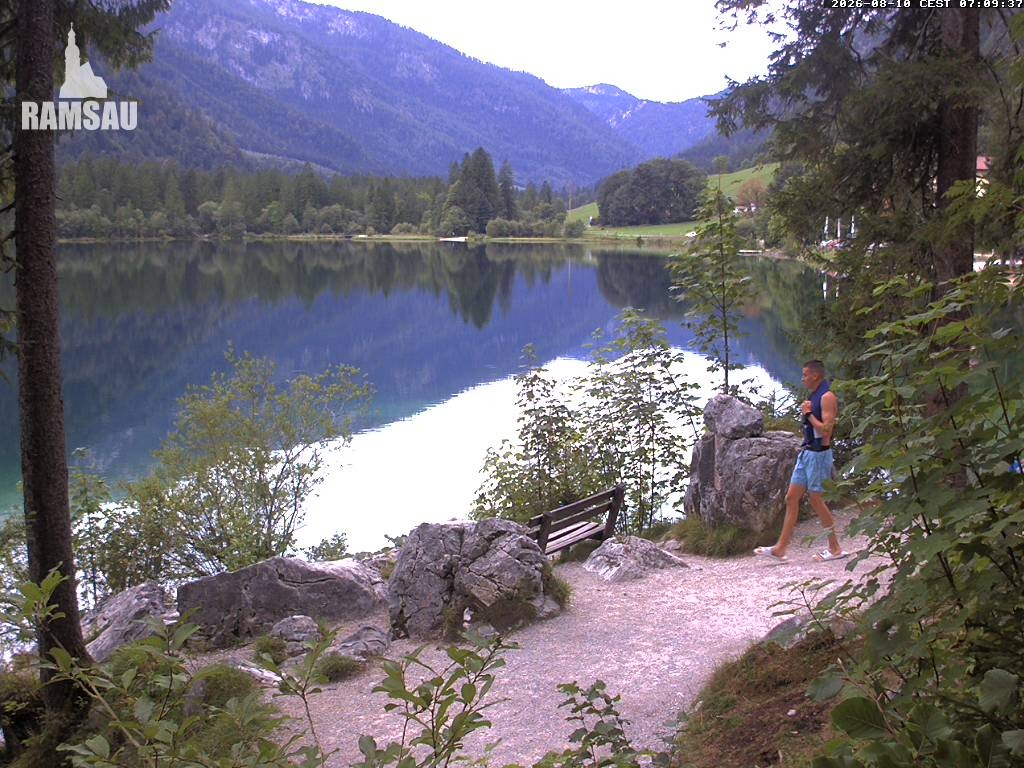 Archived image Webcam Luitpoldweg at lake Hintersee near Ramsau
