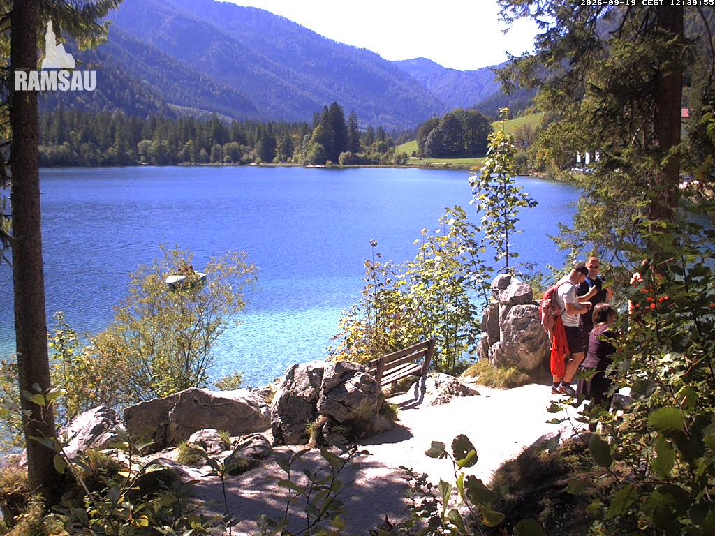 Archived image Webcam Luitpoldweg at lake Hintersee near Ramsau