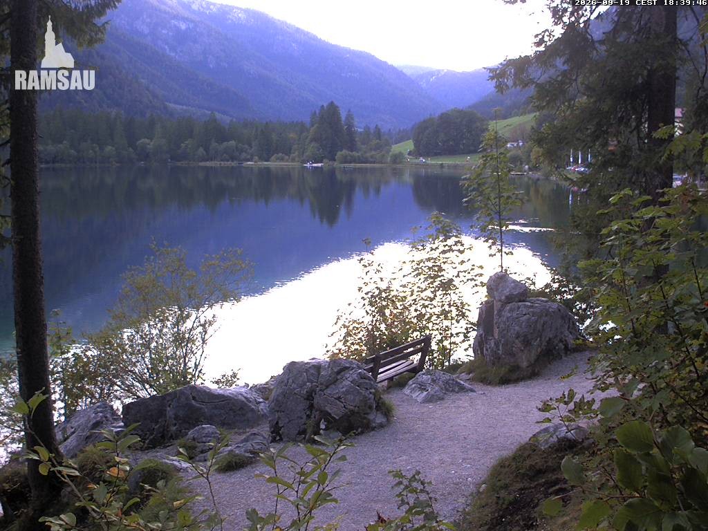 Archived image Webcam Luitpoldweg at lake Hintersee near Ramsau