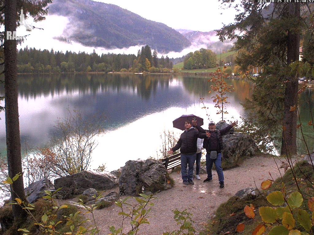 Archived image Webcam Luitpoldweg at lake Hintersee near Ramsau