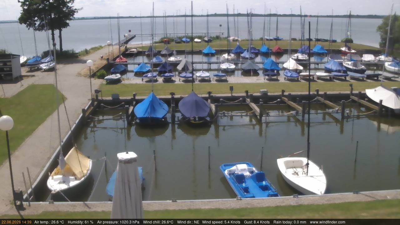 Archived image Webcam Lembruch: View Sailing Club Duemmer