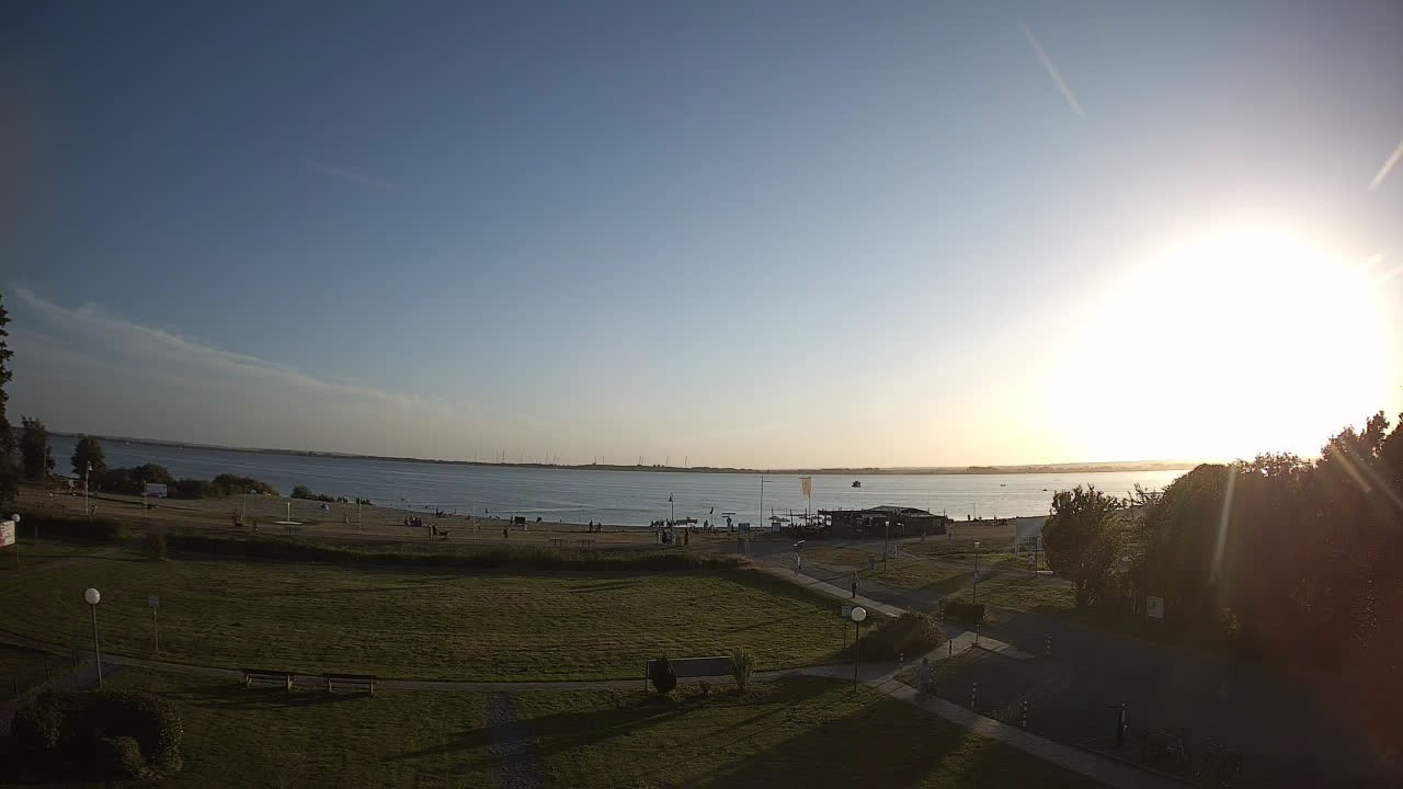 Archiv Foto Webcam Dümmerhotel Strandlust in Lembruch