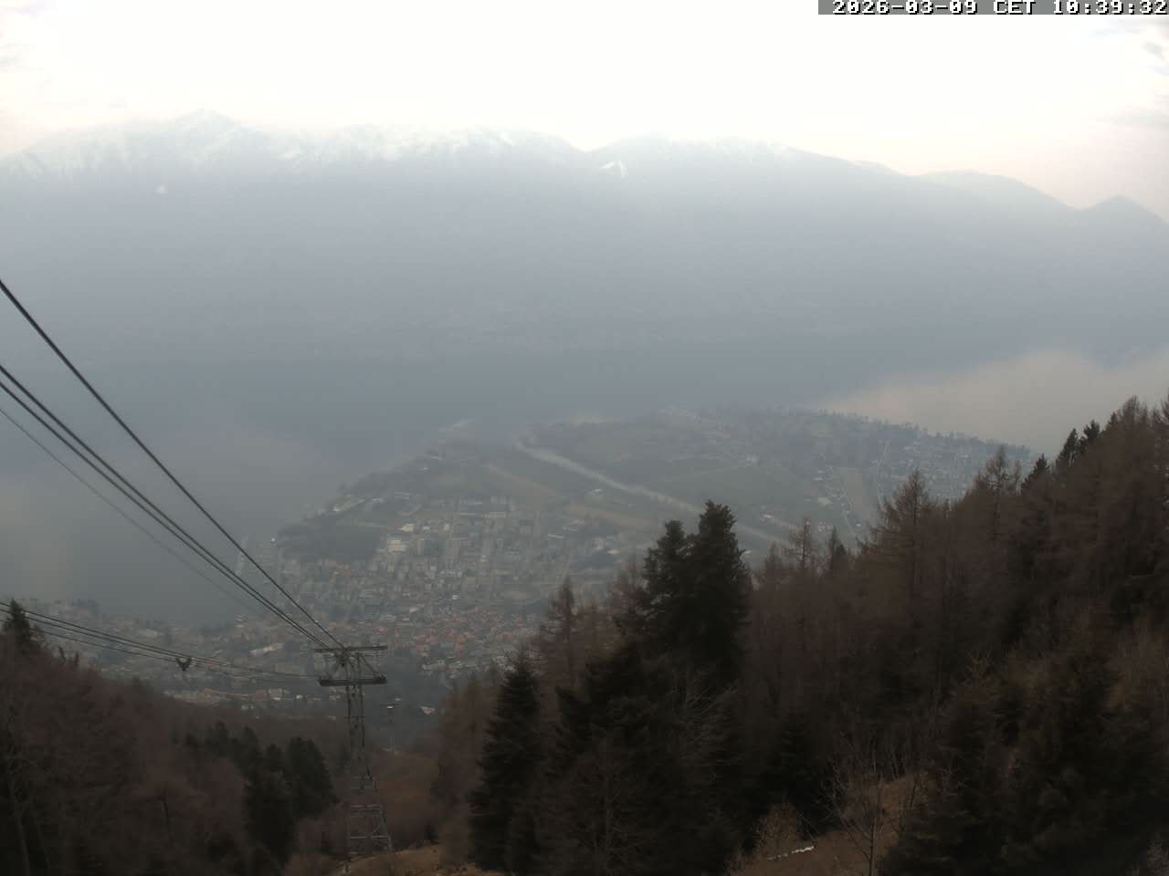 Archiv Foto Webcam Cardada: Blick Seilbahn