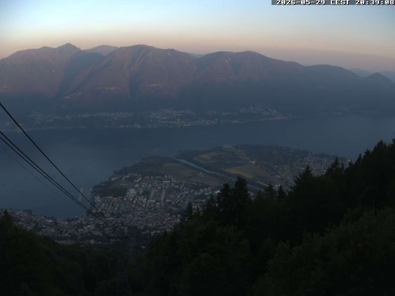 Archiv Foto Webcam Cardada: Blick Seilbahn