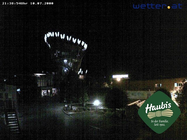 Archived image Webcam Bread-World Haubiversum in Petzenkirchen