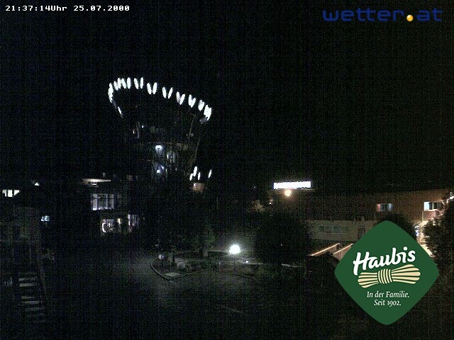 Archived image Webcam Bread-World Haubiversum in Petzenkirchen