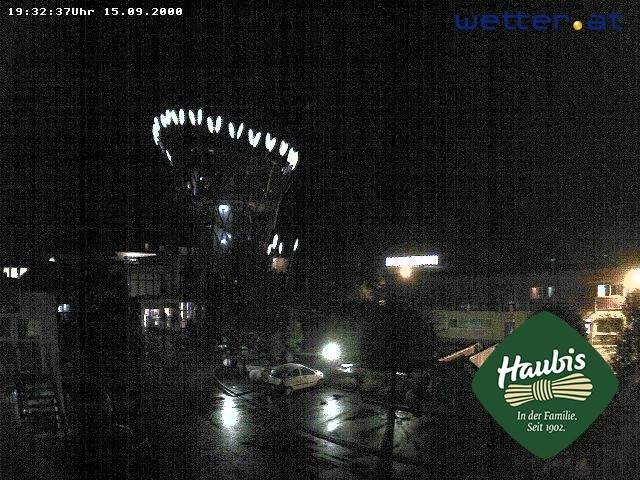 Archived image Webcam Bread-World Haubiversum in Petzenkirchen