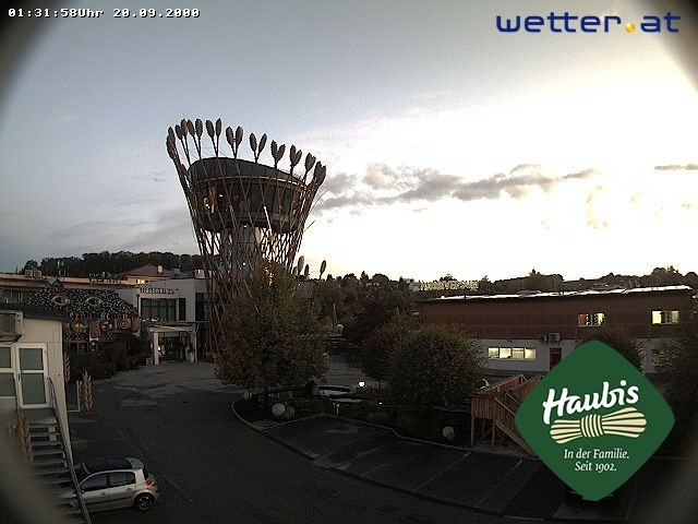 Archived image Webcam Bread-World Haubiversum in Petzenkirchen