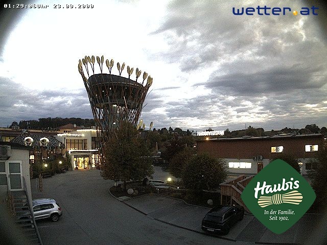 Archived image Webcam Bread-World Haubiversum in Petzenkirchen