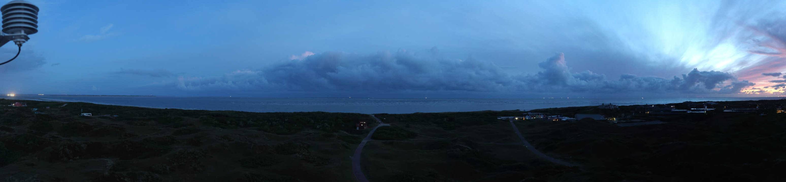 Archiv Foto Webcam Panoramablick über den Badestrand Langeoog