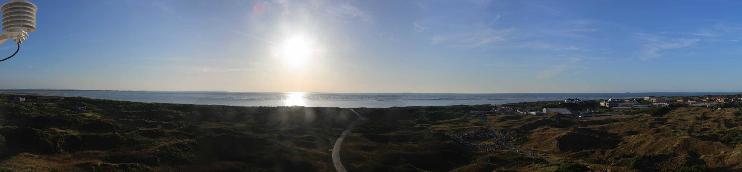 Archiv Foto Webcam Panoramablick über den Badestrand Langeoog