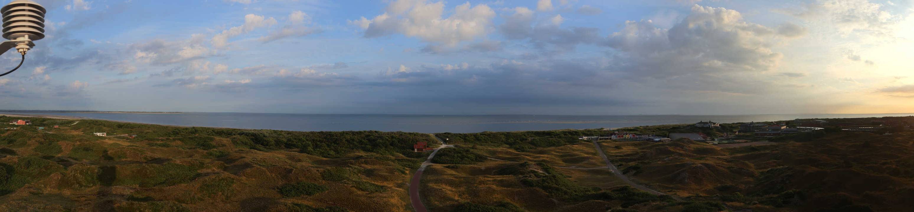 Archiv Foto Webcam Panoramablick über den Badestrand Langeoog