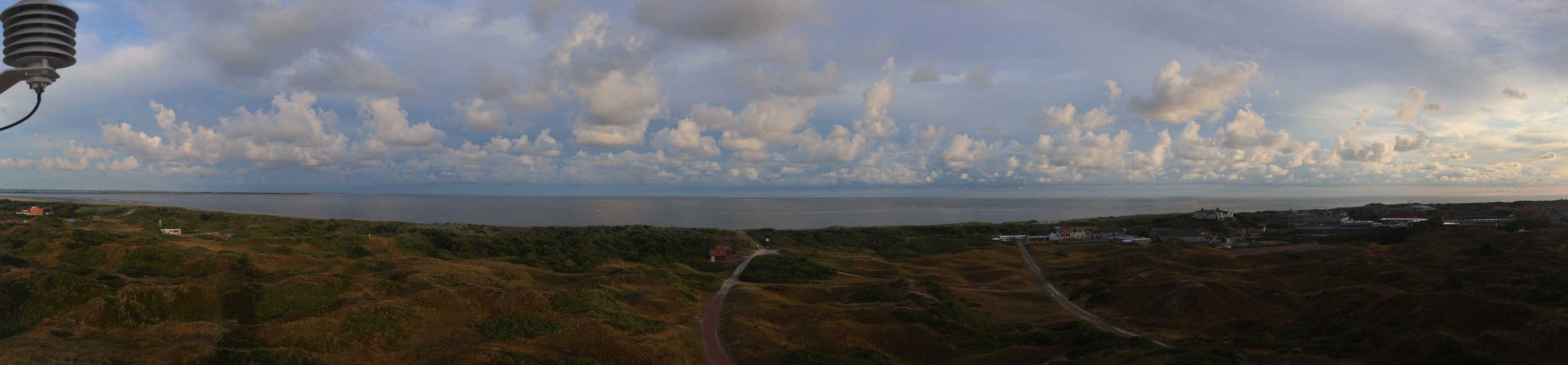 Archiv Foto Webcam Panoramablick über den Badestrand Langeoog