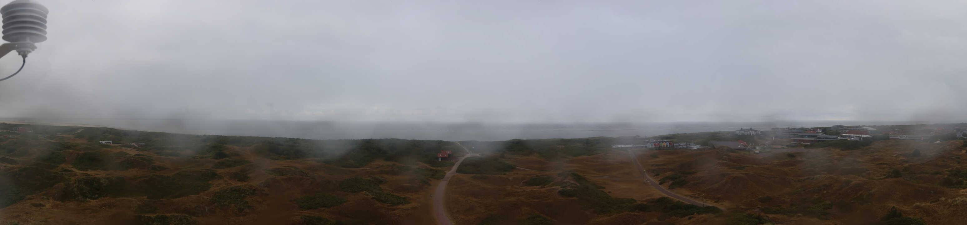 Archived image Webcam Panorama view to the beach of Langeoog