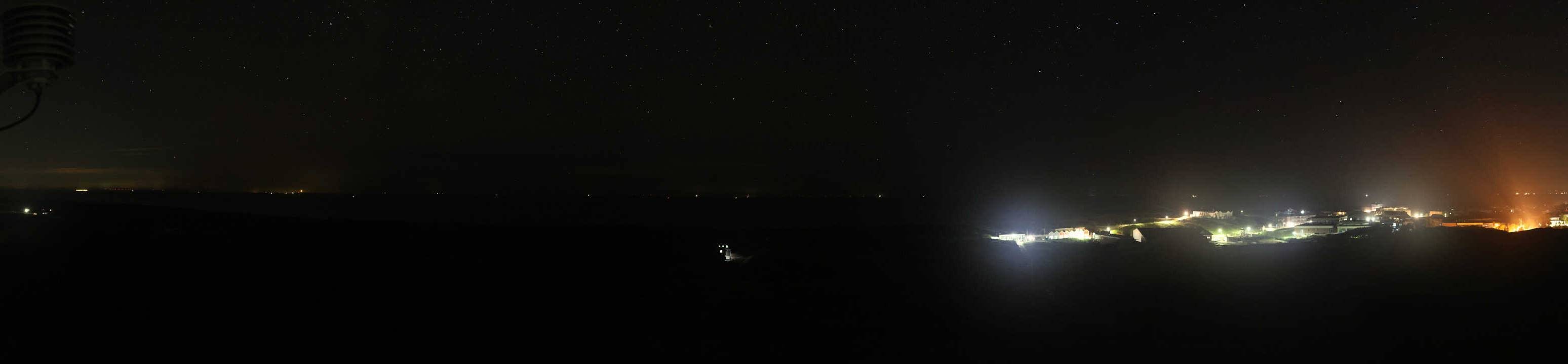 Archived image Webcam Panorama view to the beach of Langeoog