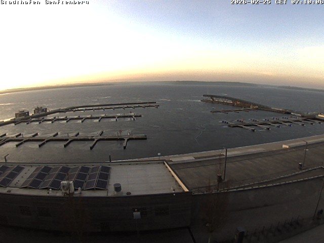 Archiv Foto Webcam Blick auf den Stadthafen und den Senftenberger See