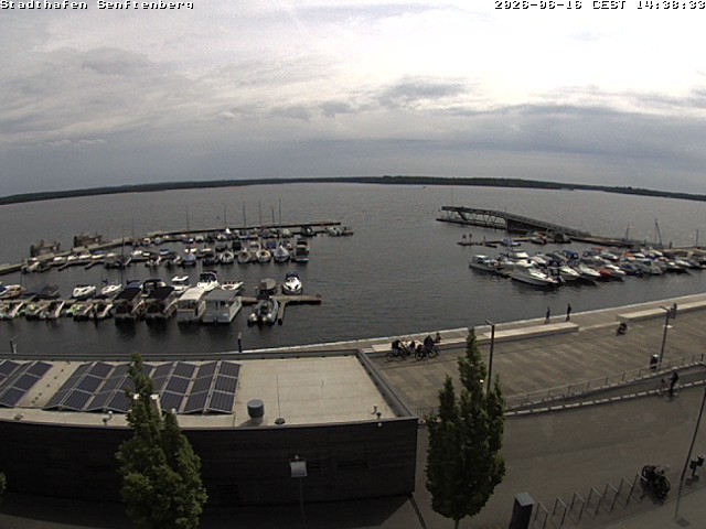 Archiv Foto Webcam Blick auf den Stadthafen und den Senftenberger See