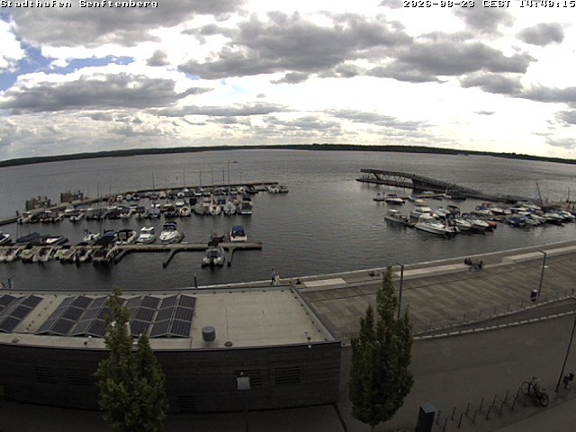Archiv Foto Webcam Blick auf den Stadthafen und den Senftenberger See
