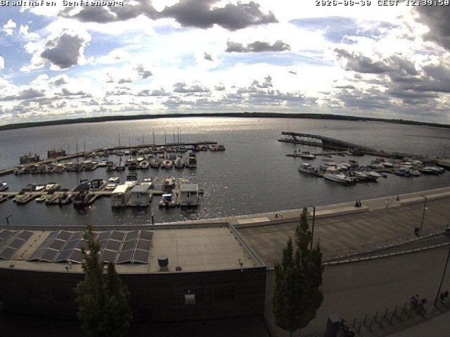 Archiv Foto Webcam Blick auf den Stadthafen und den Senftenberger See