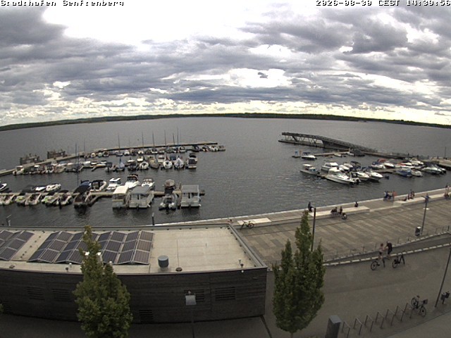 Archiv Foto Webcam Blick auf den Stadthafen und den Senftenberger See