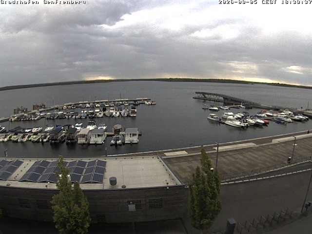 Archiv Foto Webcam Blick auf den Stadthafen und den Senftenberger See