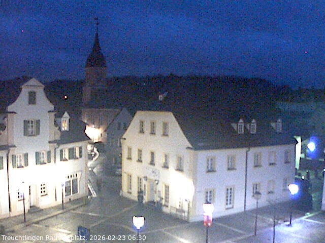 Archiv Foto Webcam Treuchtlingen Rathausplatz