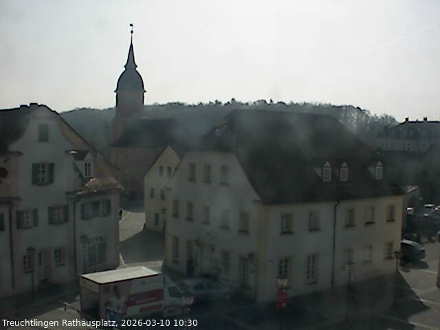 Archiv Foto Webcam Treuchtlingen Rathausplatz