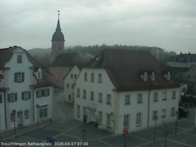 Archiv Foto Webcam Treuchtlingen Rathausplatz