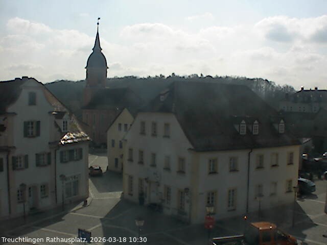 Archiv Foto Webcam Treuchtlingen Rathausplatz
