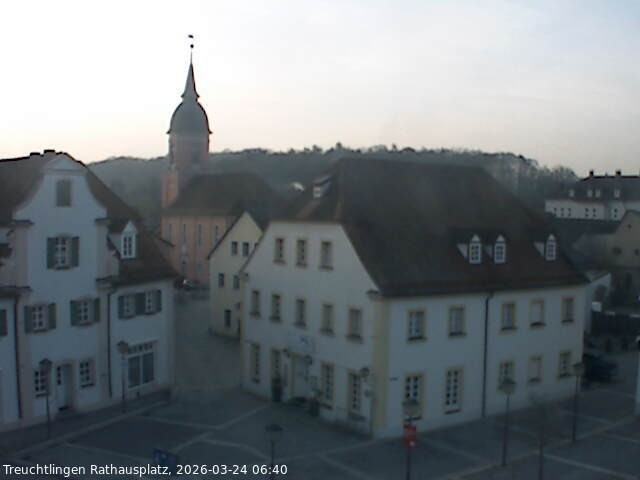Archiv Foto Webcam Treuchtlingen Rathausplatz