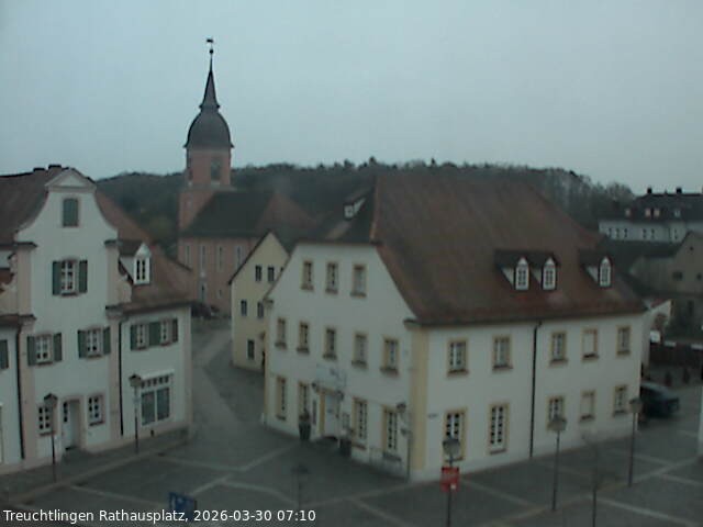 Archiv Foto Webcam Treuchtlingen Rathausplatz