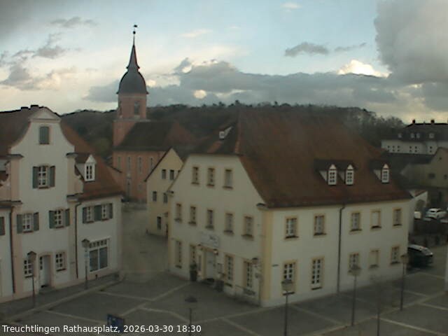 Archiv Foto Webcam Treuchtlingen Rathausplatz