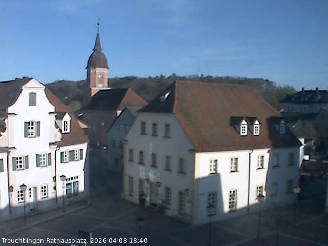 Archiv Foto Webcam Treuchtlingen Rathausplatz