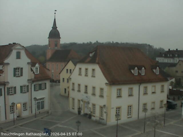 Archiv Foto Webcam Treuchtlingen Rathausplatz
