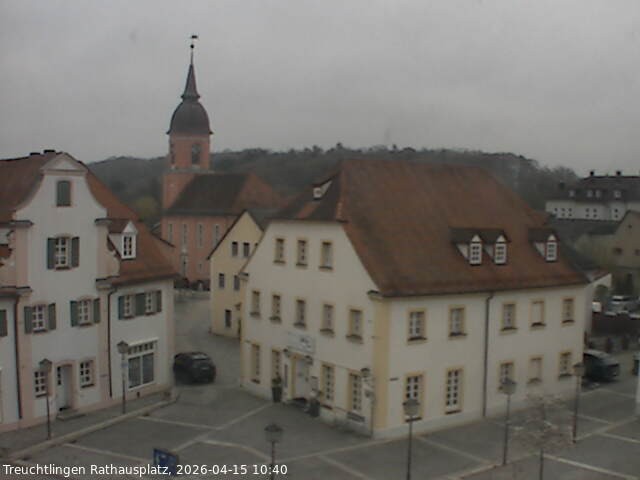 Archiv Foto Webcam Treuchtlingen Rathausplatz