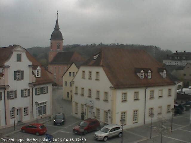 Archiv Foto Webcam Treuchtlingen Rathausplatz