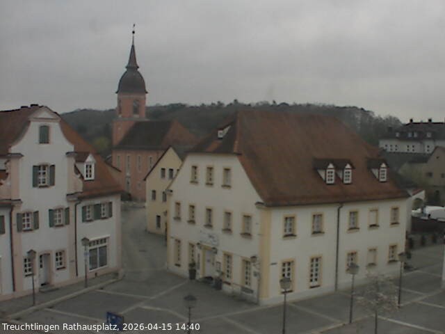 Archiv Foto Webcam Treuchtlingen Rathausplatz