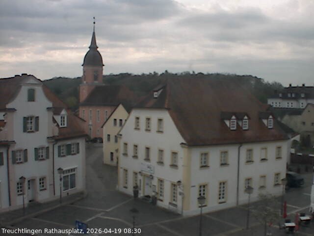 Archiv Foto Webcam Treuchtlingen Rathausplatz
