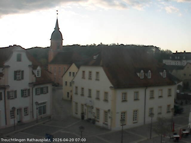Archiv Foto Webcam Treuchtlingen Rathausplatz