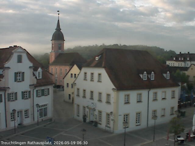 Archiv Foto Webcam Treuchtlingen Rathausplatz