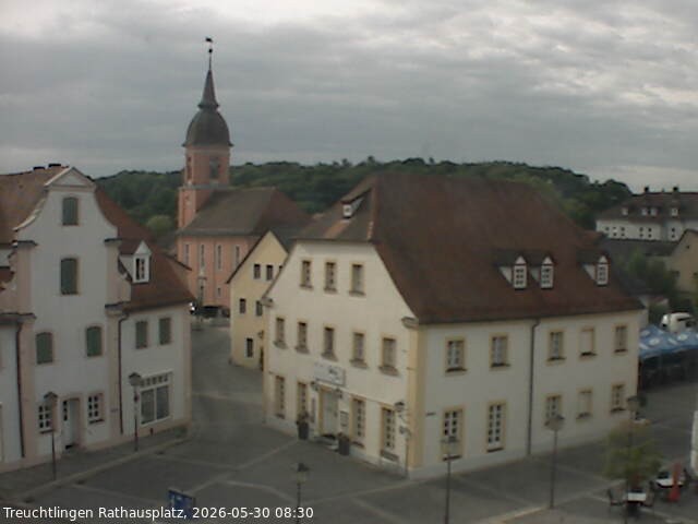 Archiv Foto Webcam Treuchtlingen Rathausplatz